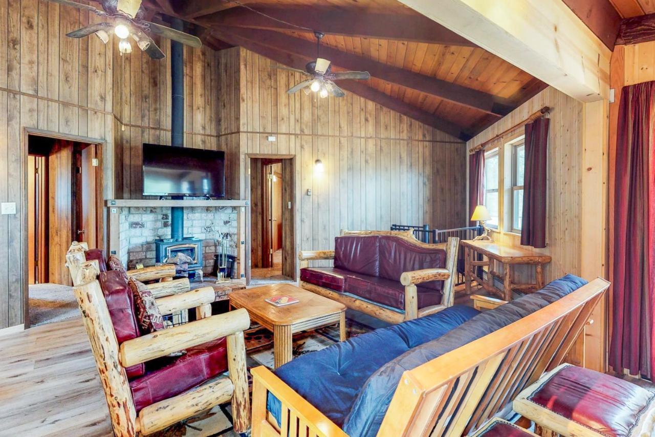 Rustic Retreat Groveland