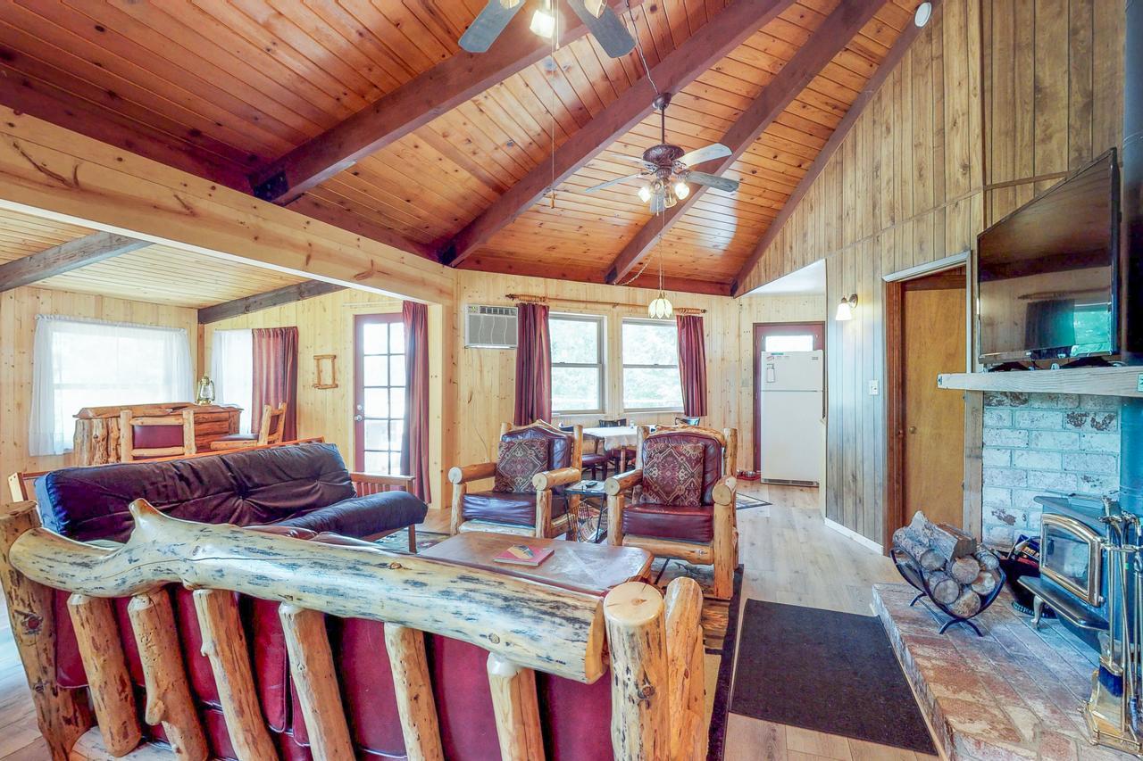 Holiday home Rustic Retreat